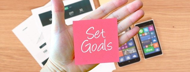 image show you have to set goals )not small ) should be big goal in order to circulates positive attitudes thoughts.