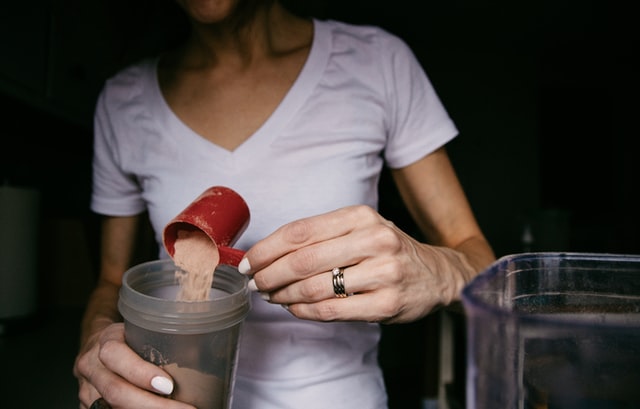 1 scoop whey protein is enough in your diet plan to gain muscle.