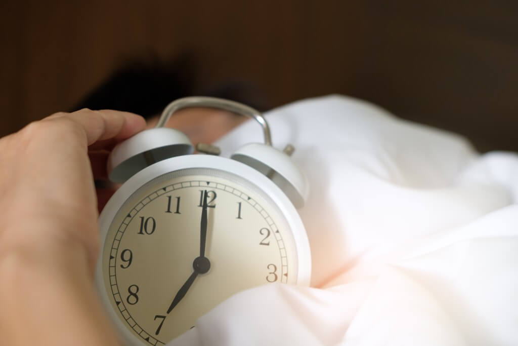 alarm clock to help your time management routine
